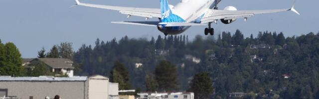 Aviation experts say Boeing should be dreaming up its next clean-sheet jet — even if it's a decade away