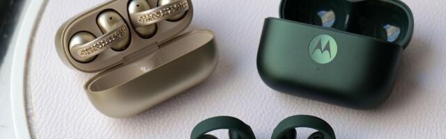 The Moto Buds Loop are open-ear earbuds you wear like jewelry