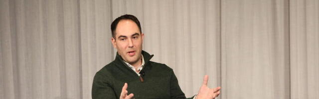 Altimeter Capital Partner Says AI Will Transform Travel Search: ‘It’s Already Happening’