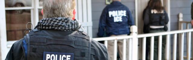‘We Live in a Surveillance State’: Reddit Users Explode Over Reports of ICE’s New Face and Fingerprint Scanning App
