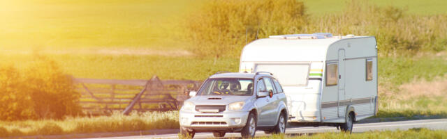 Here's What You Should Do If Your Trailer Starts Swaying While Towing