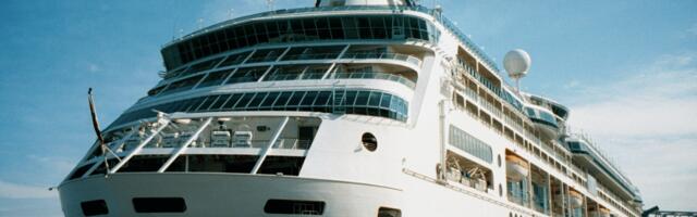 Man jumps overboard from cruise after racking up $16,000 in gambling debts