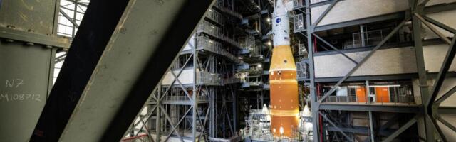 NASA is so dead set on an April moon launch, it wont talk backup dates