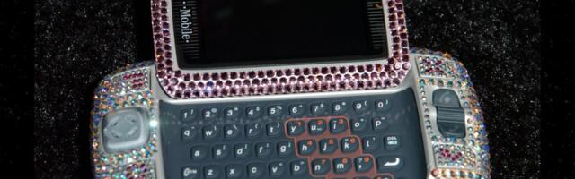 What Happened To T-Mobile Sidekick? A Look Back At The Discontinued Hit Of The 2000s