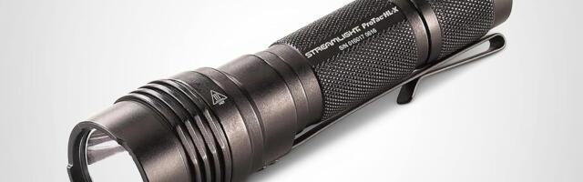 What Flashlight Does The FBI Use?