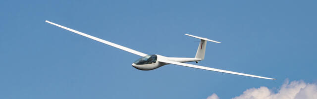 Glider Pilots Shatter Record With 10 Hour Non-Stop Flight