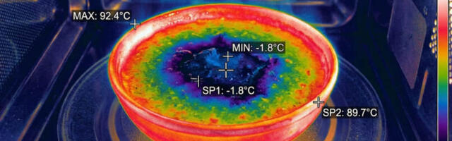 2,45 ГГц это НЕ резонансная частота воды. Как на самом деле греет микроволновка