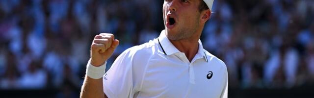 How to watch Fery vs. Zverev online for free