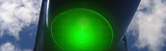 Proven Bitcoin Momentum Indicator Flashes Green, Supporting Analyst $140K-$200K Price Predictions