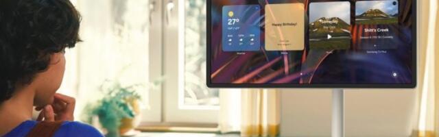 Samsung launches 27-inch and 32-inch Movingstyle smart portable monitors