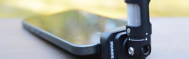 Shure debuts a USB-C version of its MV88 microphone at CES 2026