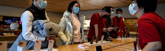 Apple retakes top spot in China smartphone market