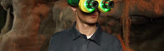 Spirit Halloween Has Made the Most Affordable ‘Jurassic Park’ Goggles Replica We’ve Seen