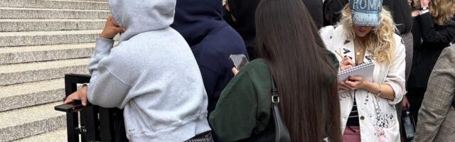 Meet the 'Luigi Girls' who slept outside a courthouse to see the alleged killer in the flesh