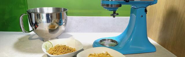 I tried KitchenAid's new super-easy pasta roller, and making flavored spaghetti is my new favorite hobby