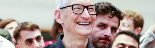 Apple Rushes to Boost Production of Cheaper iPhone 17