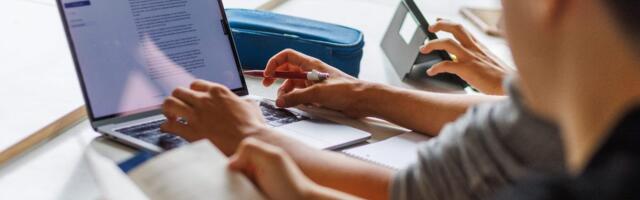 AI is winning over consumers — but it's way behind with businesses, say Goldman Sachs analysts