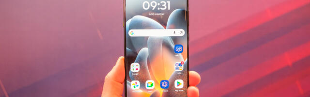 Surveys show Motorola’s chaotic take on Android updates isn’t impressing its fans