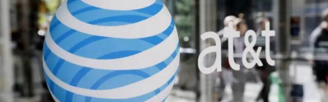 AT&T reduces key customer discount by 50%