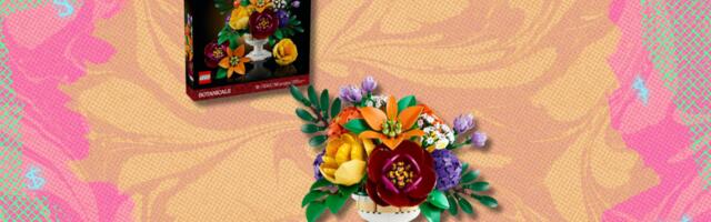 Treat mom to a Lego Botanicals Flower Arrangement this Mothers Day — last chance to save over £30