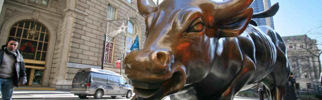 U.S. Crypto Stocks Surge in Pre-Market Trading as Bitcoin Tops $100K