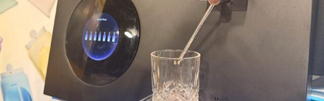 This AI-Powered Drink Machine Slops You Up Some Generative Booze