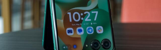 Motorola Razr 2025 Review: It’s not an Ultra, but it’s great