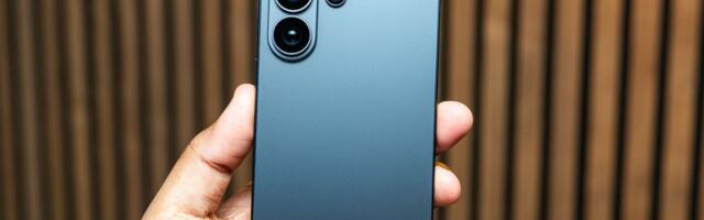 Samsung Galaxy S26 Ultra Review: The Privacy Screen