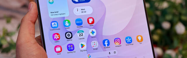 Surprise surprise: One Galaxy foldable is beating preorder expectations