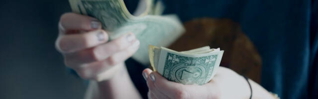 Arizona CEO embezzled millions on gambling and hunting