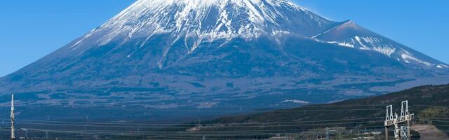 What Are The Water Jets For Bullet Trains Actually For?