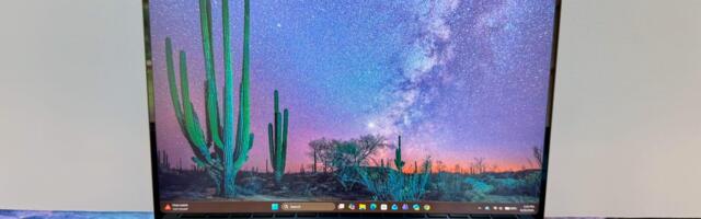 Microsoft Surface Laptop for Business (8th Edition) Review: Effective Privacy Screen, Expensive Pricing Scheme