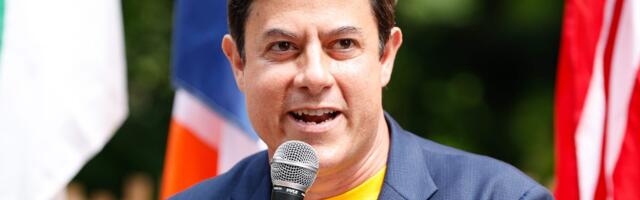 NYC's outgoing planner says Mamdani's proposed rent freeze must avoid 'pushing buildings into distress'