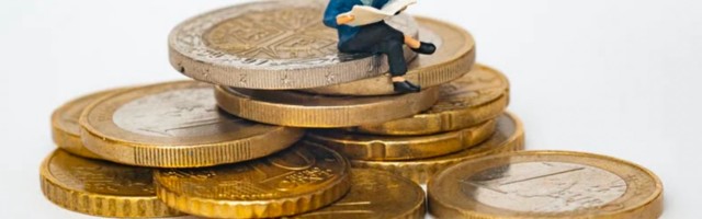 Four mistakes growing startups make when setting up their company spending