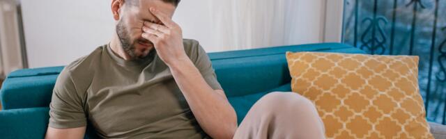 The friends who text ‘sorry just seeing this’ three days later aren’t disorganized. They’re managing a private rule that says replying when overwhelmed produces worse outcomes than replying late