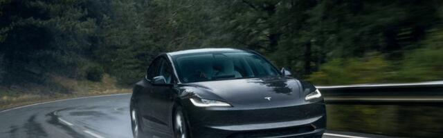 Tesla Driver Blames ‘Autopilot’ After Crashing Into Texas Home