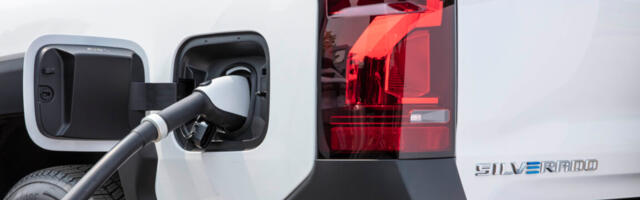 GM patents a dual-port charging system for EVs with vehicle-to-load