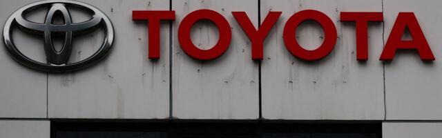 Toyota's still trying to make hydrogen fuel cells happen