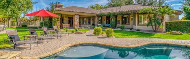 Casago Bets on Franchise Model to Take Over Vacasa Properties