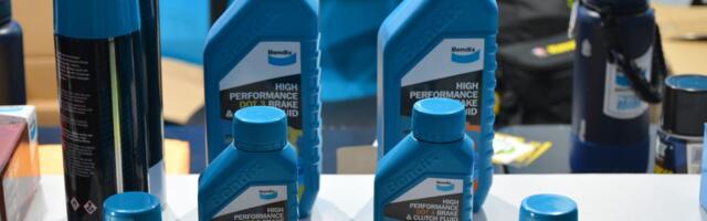 DOT 3 Vs. DOT 4 Brake Fluid: Can You Mix Them, And Are They Interchangeable?