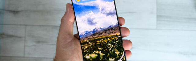 Wallpaper Wednesday: More great phone wallpapers for all to share (July 9)