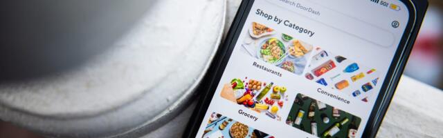 I tried DoorDash's new AI search. As a home cook, this feature won me over.