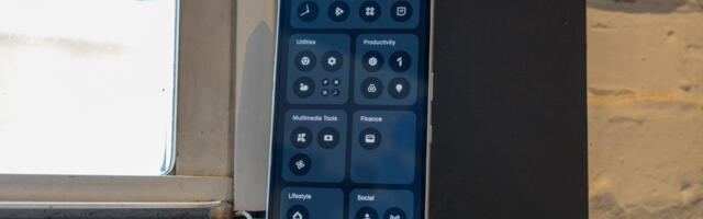 Nothing says AI can organize your app drawer, but it’s just simple categories