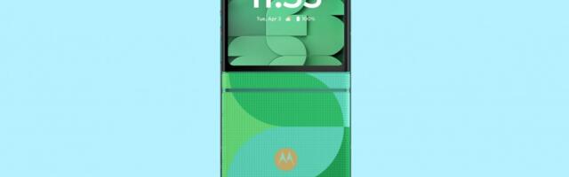 Motorola's FIFA edition Razr smartphone surfaces