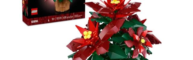 Lego flowers are up to 30% off, and they make great holiday gifts