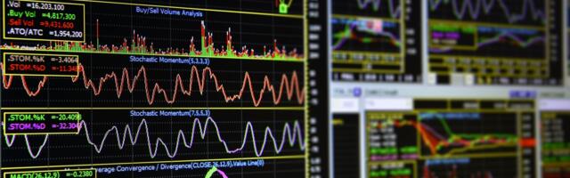 XRP Charts Signal Caution to Bulls as Bitcoin Awaits Breakout and Ether Goes Bonkers