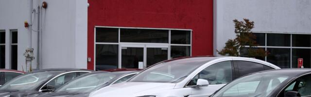 What’s Going On at Tesla? A Wave of Executives Is Heading for the Exits