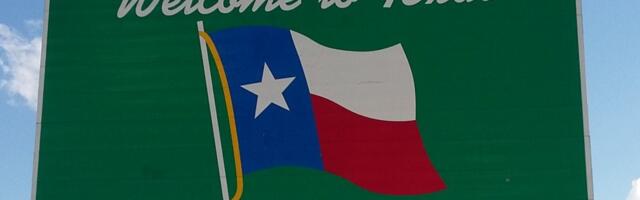 5 Of The Strangest Road Signs You'll Find Only In Texas