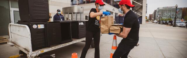 Thankmas 2023 with World Central Kitchen will include a live stage show
