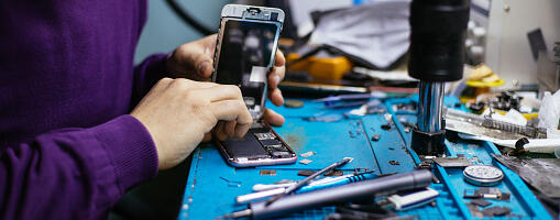 Apple will allow reuse of iPhone parts for repairs, with a notable catch